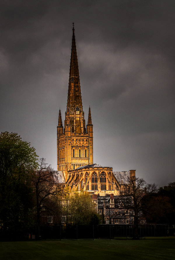 Norwich Cathedral.jpg