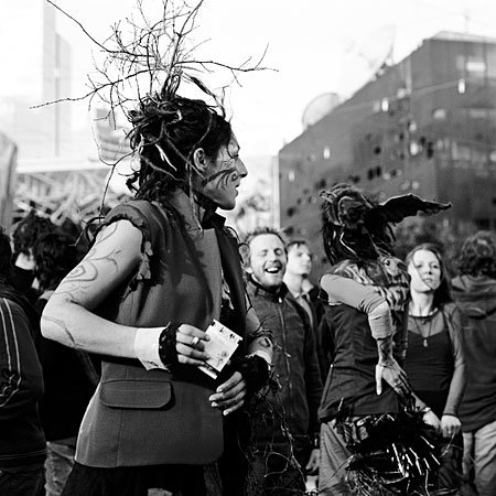 fed-square-tree-girl-B&W-6x.jpg