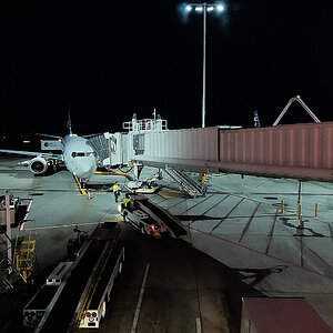north-satellite-gate-phone-01.jpg