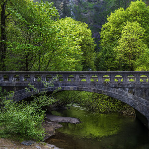 Multnomah Falls-22-Edit-Edit.jpg