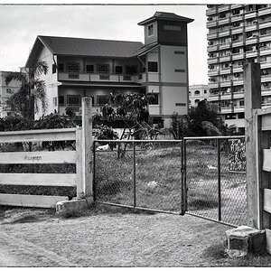 fences_97_by_bifcake_dg243dp-fullview.jpg