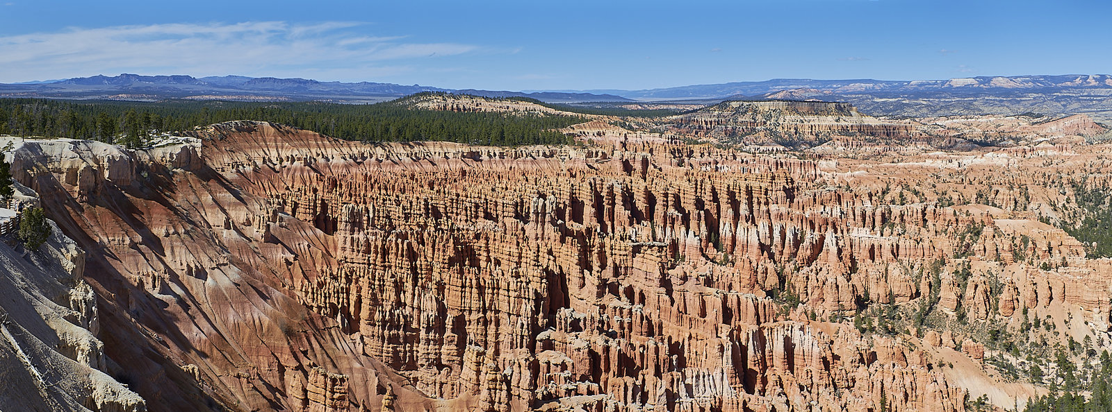 850_0692_Panorama.jpg
