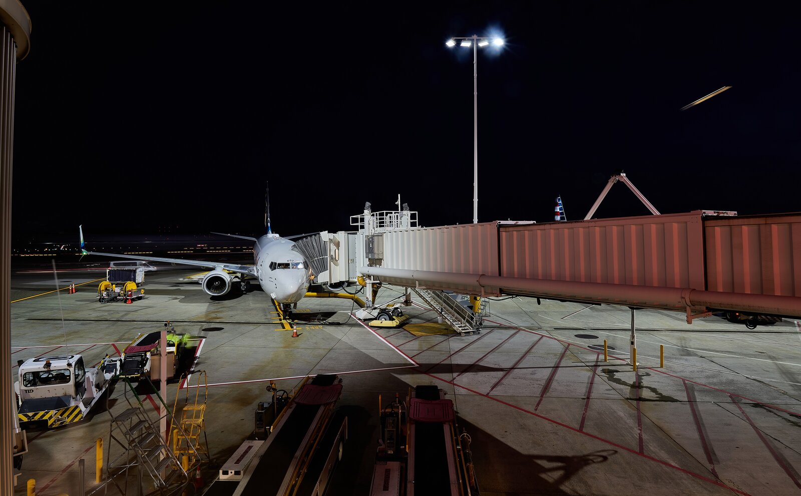 north-satellite-gate-small.jpg